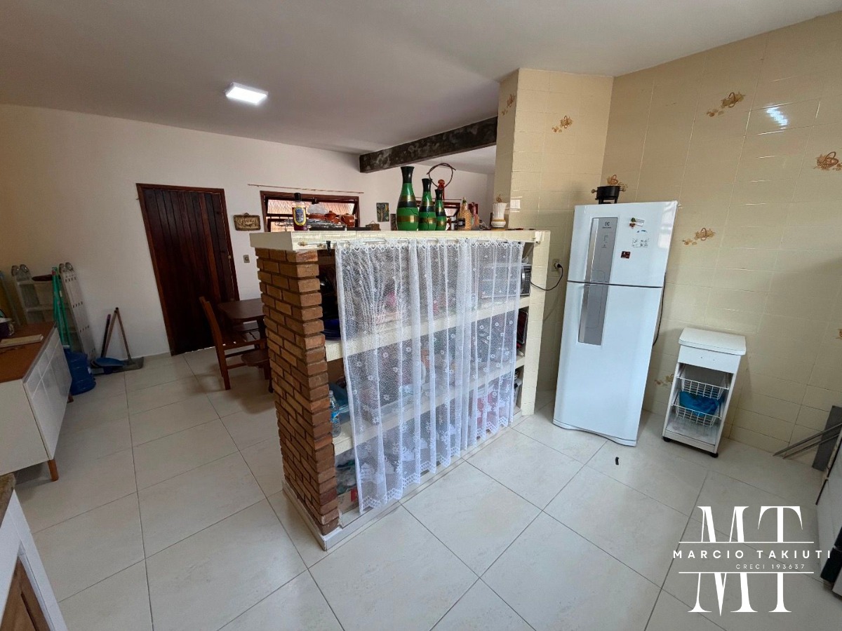 Casa, 5 quartos, 197 m² - Foto 4
